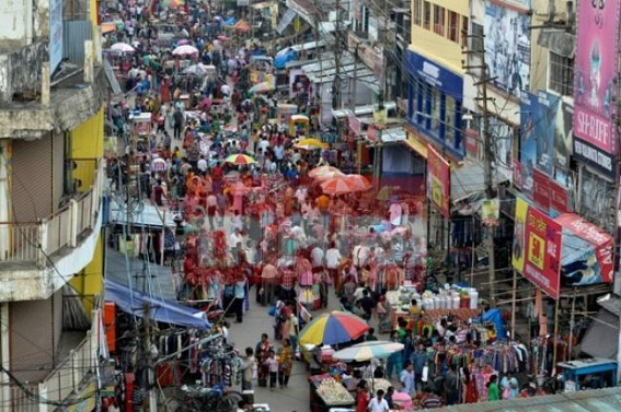 Rain dampens ‘Chaitra Sale’ : Business in brisk pace on Tuesday Rain dampens ‘Chaitra Sale’ : Business in brisk pace on Tuesday